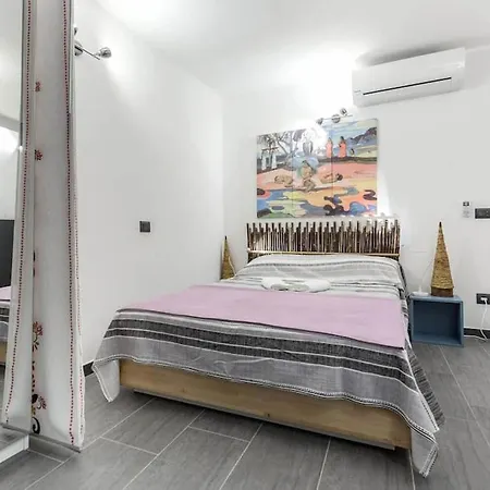 Gauguin Modern House Firenze